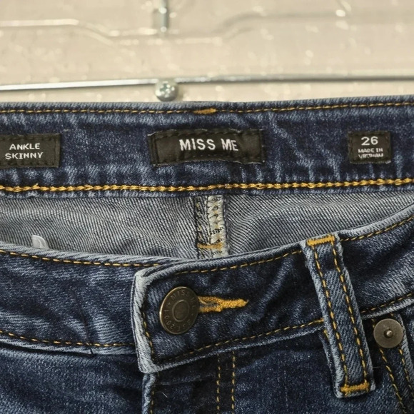 ♥️ Miss Me ♥️ | Embroidered Patch Floral Ankle Skinny Jeans Sz 26 - Picture 7 of 8